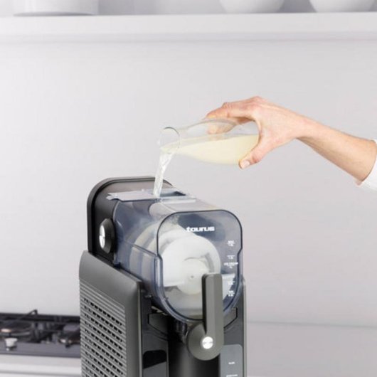 Machine a desserts congeles Taurus ICE FLOW 2600 2,6 L