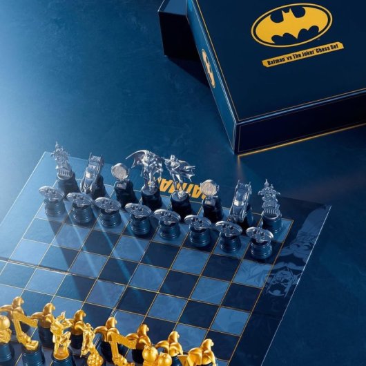 Juego De Ajedrez Batman Vs Joker Dc Cómics