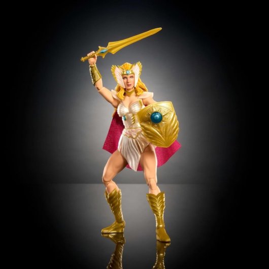 Figura She-ra Masters Of The Universe New Etheria Articulada 18 Cms