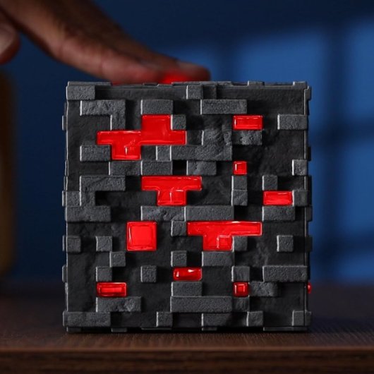 Réplica Redstone Ore Con Luz Minecraft 10 Cms