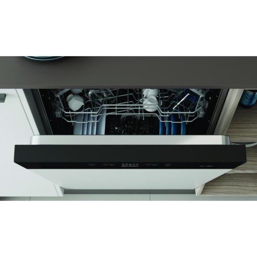 Lavastoviglie Indesit I3B L634 B 14 Coperti Classe D 44 dB