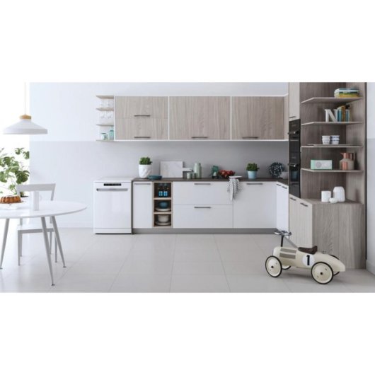 Lavastoviglie Indesit IN2FFC14BN6 14 Coperti C 44 dB silenziosa