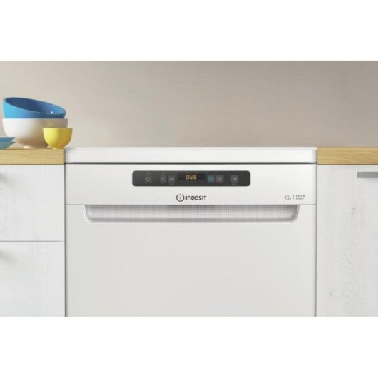 Lavastoviglie Indesit IN2FFC14BN6 14 Coperti C 44 dB silenziosa
