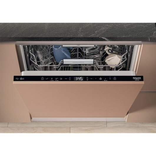 Lavastoviglie Hotpoint HM7 59 TL 15 Coperti Classe B integrato touch