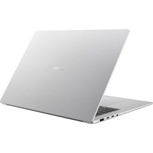 Portatile Asus Vivobook S 16 S5652 16" Intel Core 7 8GB 256GB SSD Windows 11