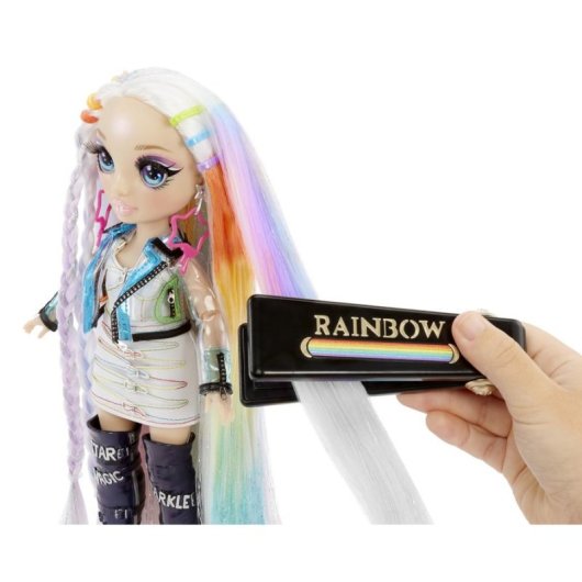 Muñeca Rainbow High Hair Studio Amaya Raine 33,5 cm Estilización