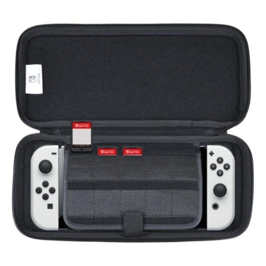 Capa rígida HORI Slim Tough para Nintendo Switch e Switch OLED preta