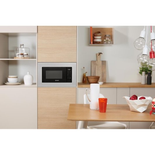 Microondas Indesit MWI 120 GX.1 20 litros 800 W con grill