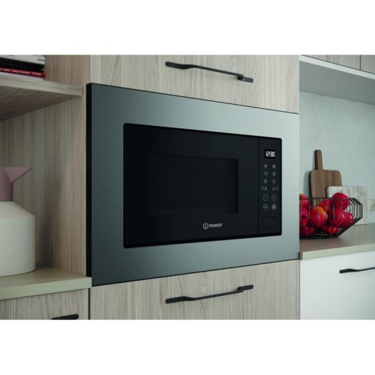 Microondas Indesit MWI 120 GX.1 20 litros 800 W con grill