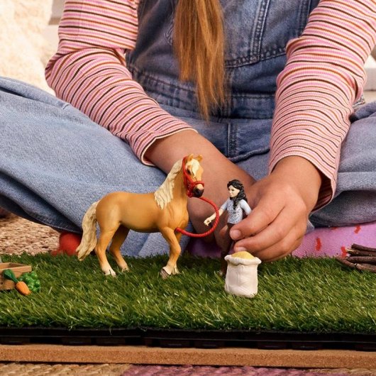 Figura Schleich Horse Club Emily 19 cm Multicolore