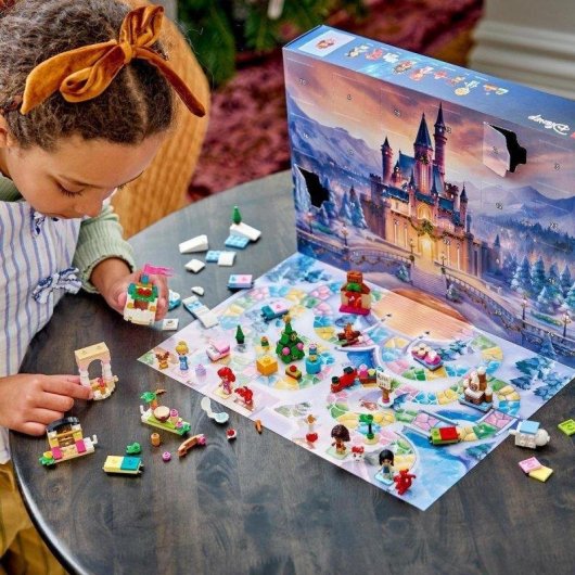LEGO Disney Princess Calendrier de l'Avent 43298 290 pièces