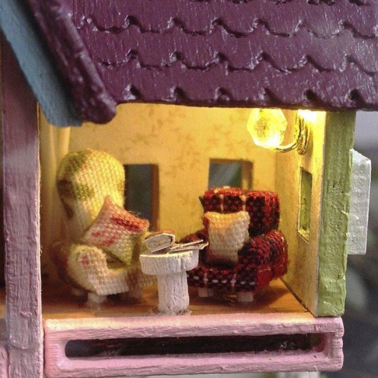 Maqueta Dam Electronics Flying House Wonderland 3D con Luces LED 12 x 12 x 12 cm