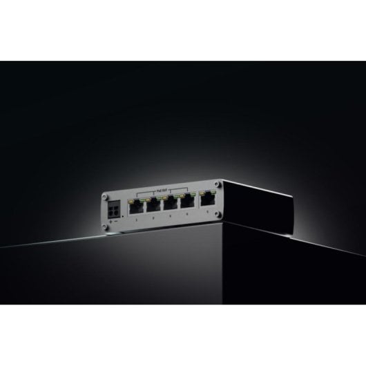Switch industriel Teltonika TSW101 PoE 4 ports 120 W