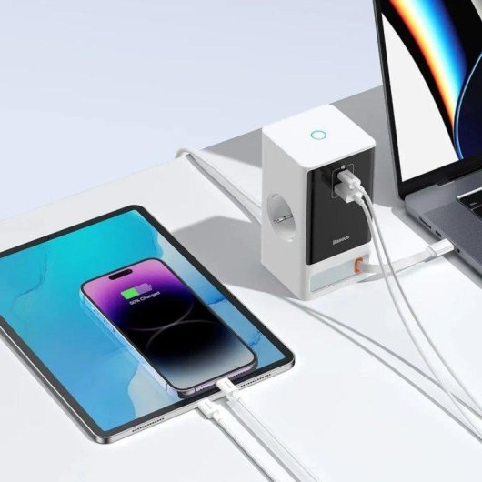 Estación Dock Baseus PowerCombo GaN III 65 W USB-C 2x USB-C 2x USB-A Blanca
