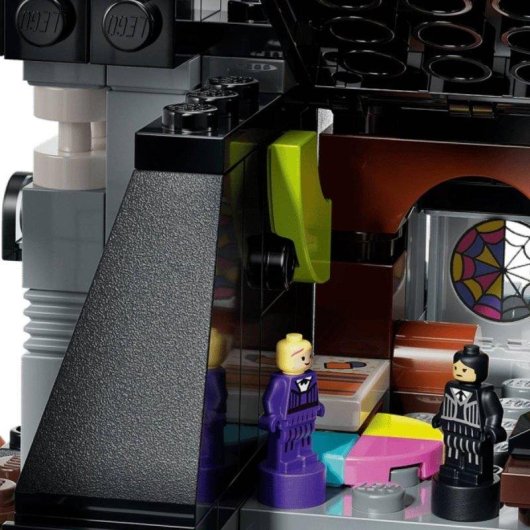 LEGO Wednesday Nevermore Academy 76788 890 Teile