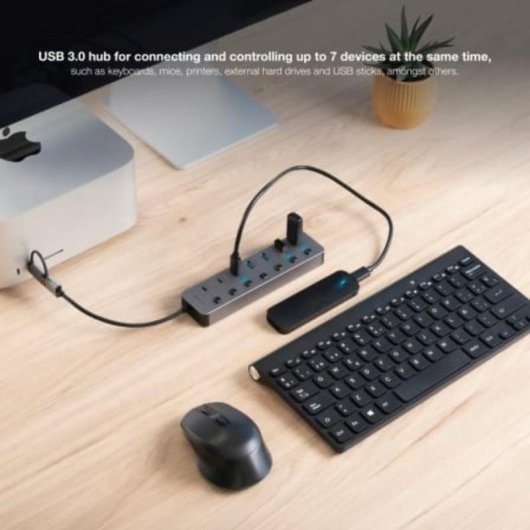 Nanocable USB-Hub, 8 Ports, 5 Gbit/s, USB-A/USB-C, Einzelschalter