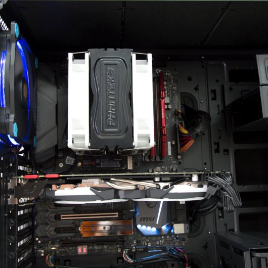 PcCom Gold Pro i5-7600K / 16GB / SSD 250GB / 1TB HDD / GTX1080