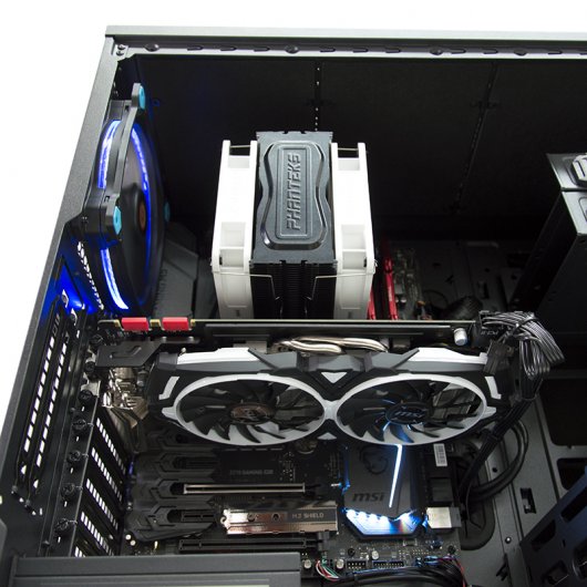 PcCom Gold Pro i5-7600K / 16GB / SSD 250GB / 1TB HDD / GTX1080