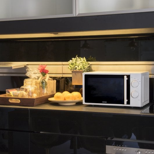 Cecotec White Microondas 700W