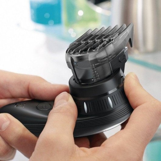 Máquina de Cortar Cabelo Philips QC5580/32 Sem Fios 14 Comprimentos 60min À Prova de Água Lâminas Auto-afiáveis