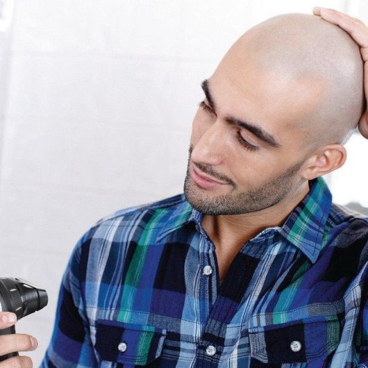 Máquina de Cortar Cabelo Philips QC5580/32 Sem Fios 14 Comprimentos 60min À Prova de Água Lâminas Auto-afiáveis