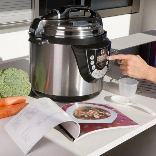 Olla a Pressão Ollas GM Modelo D 6L Programável Voz Inox Preta 1000W