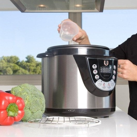 Olla a Pressão Ollas GM Modelo D 6L Programável Voz Inox Preta 1000W