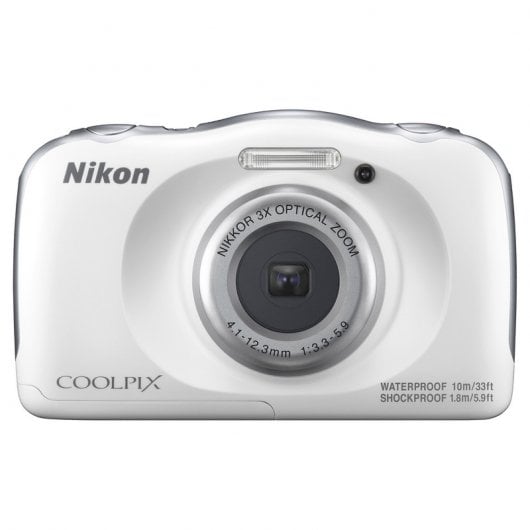 Nikon COOLPIX W100 13.2MP Blanca + Mochila