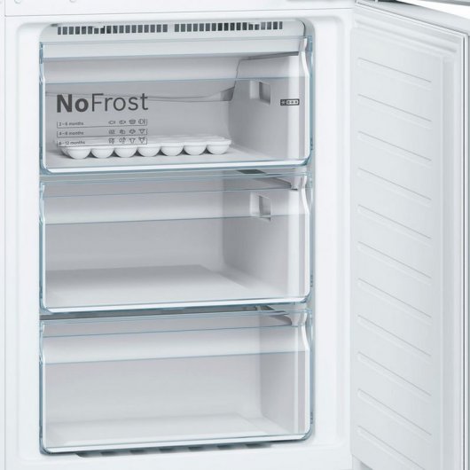 Bosch KGN39XW4P Frigorífico Combi A+++ Blanco
