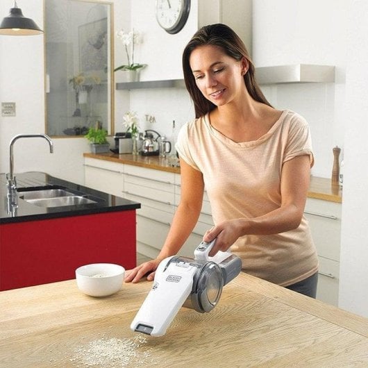 Aspirador de Mão Black & Decker PV1820L 35W 10min Ciclónico Sem Fios Depósito 0.44L