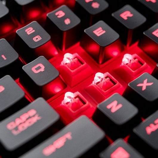 Corsair K68 Teclado Mecânico Gaming Retroiluminado