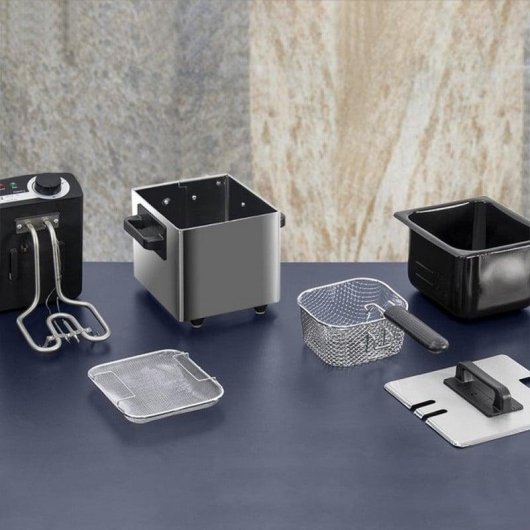 Friteuse traditionnelle Cecotec CleanFry 1.5L 1000W acier inoxydable filtre OilCleaner