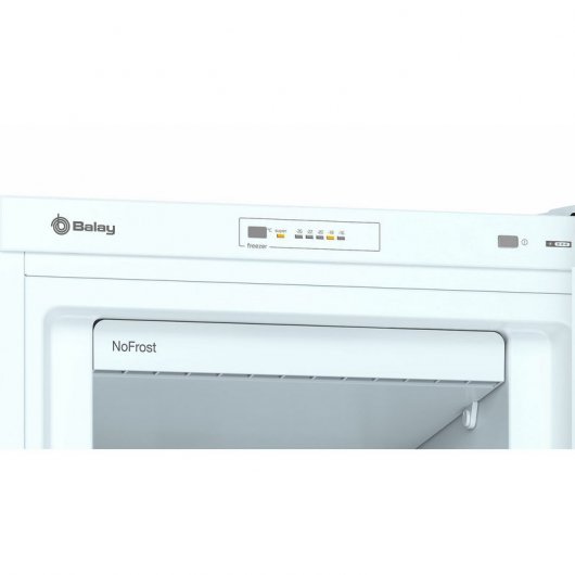 Balay 3GFB642WE Congelador Vertical No Frost 242L A++ Blanco