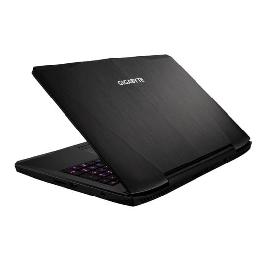 Gigabyte SabrePro 15 Intel Core i7-7700HQ/16GB/1TB + 256 SSD/GTX1060/15.6"