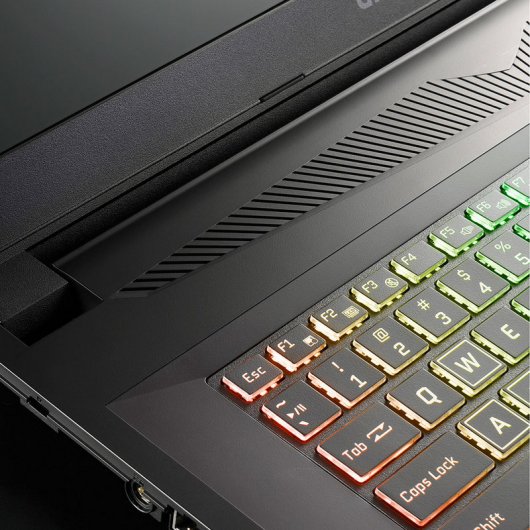 Gigabyte Sabre 17-G Intel Core i7-8750H/16GB/1TB+256GB SSD/GTX1050/17.3"