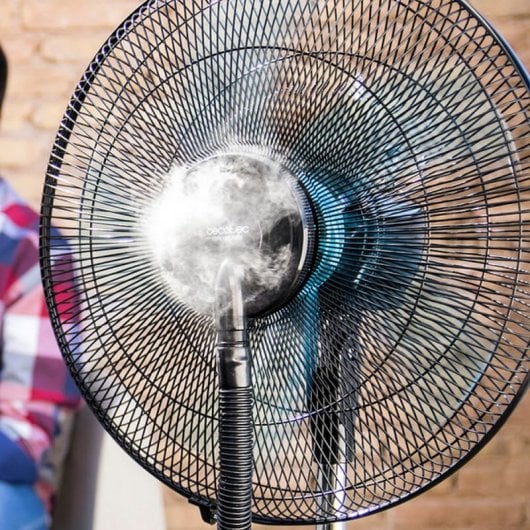 Cecotec ForceSilence 590 Freshessence Ventilador con Nebulizador 3L Negro