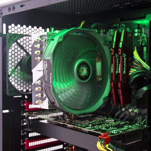 PcCom Silver Ultra Intel Core i5-8600K/16GB/120GB SSD+1TB/GTX1060 6GB