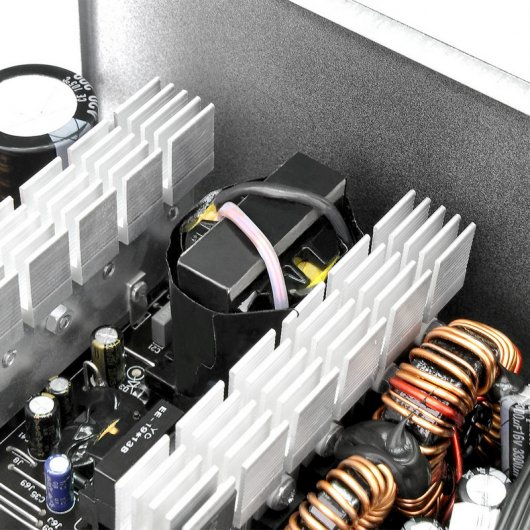 Thermaltake Smart BX1 RGB 650W 80 Plus Bronze