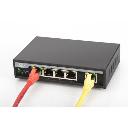 Digitus Switch 4 Puertos Gigabit PoE + 1 Puerto Uplink