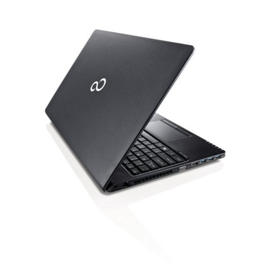 Fujitsu LifeBook A555 Intel Core i3-5005U/4GB/500GB/15.6"