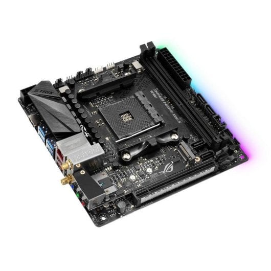 Asus ROG STRIX B450-I GAMING