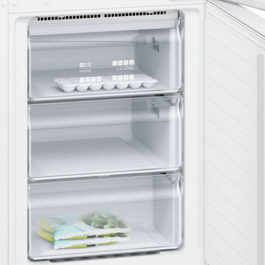 Siemens iQ300 KG39NVW3A Frigorífico Combi A++ Blanco