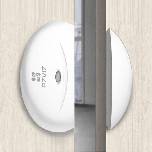 Caméra de surveillance EZVIZ C6T RF Edition FullHD Vision Nocturne Intérieure Alarme Audio Bidirectionnel