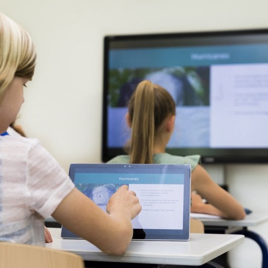 CTOUCH Laser Sky 65" Pantalla Interactiva UltraHD 4K Táctil