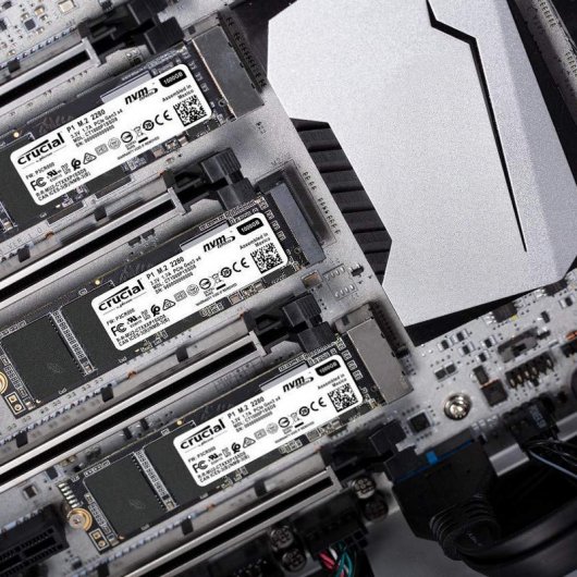 Crucial P1 SSD 1TB 3D NAND NVMe PCIe M.2