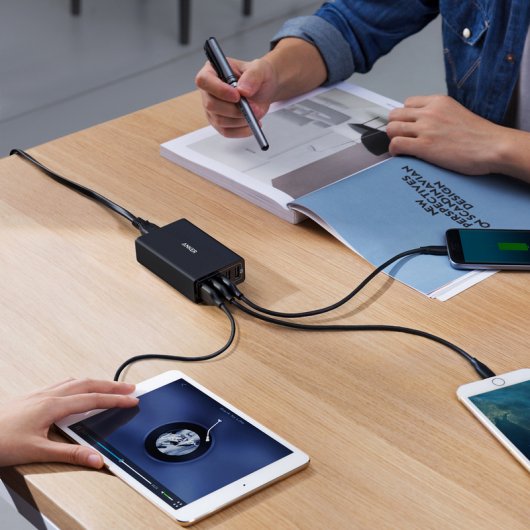 Anker PowerPort 5 Cargador USB 5 Puertos