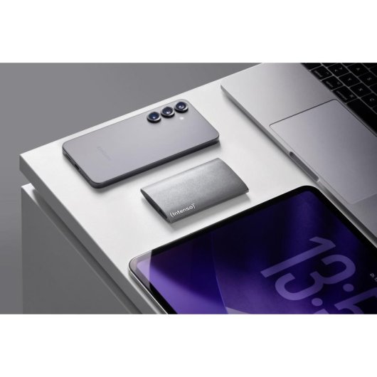 Disco SSD Intenso Premium Edition 500GB USB 3.2 veloce e resistente