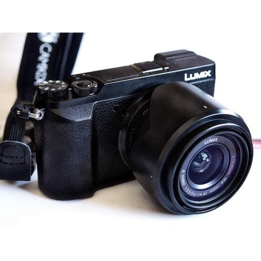 Panasonic Lumix DMC-GX80NEGK 16MP Sensor Digital Live MOS 4K +  H-FS 14-42