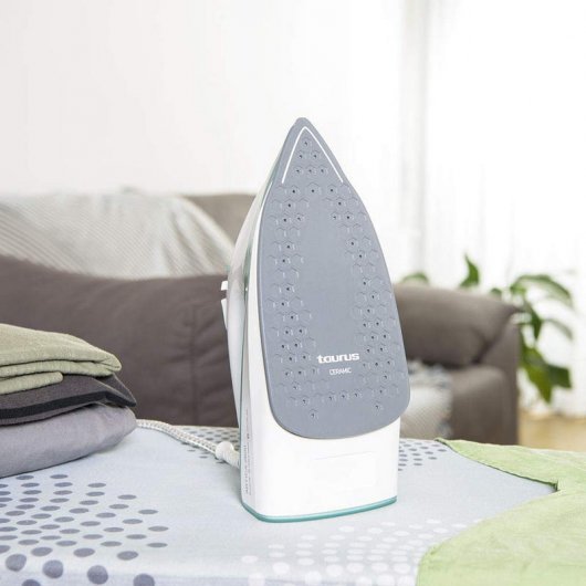 Taurus Hydra 2600 Ferro a Vapor 2600W