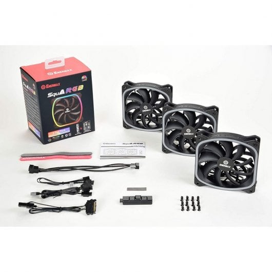 Confezione da 3 ventole Enermax SquA RGB da 120 mm